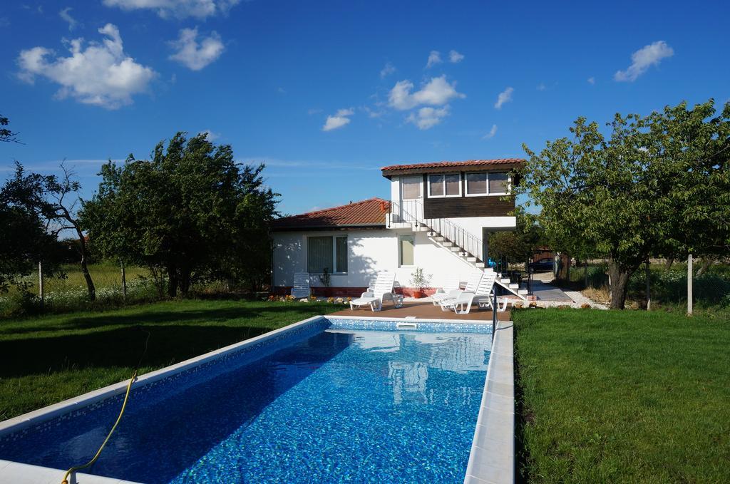 Вила Бела - Villa Bella - Near Kranevo And Albena General-Kantardzhievo Buitenkant foto